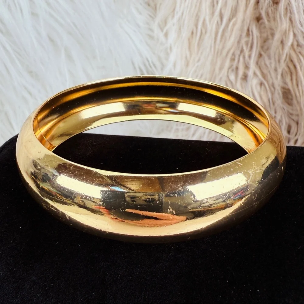 Vintage Goldtone Chunky Stacking Bangle Bracelet